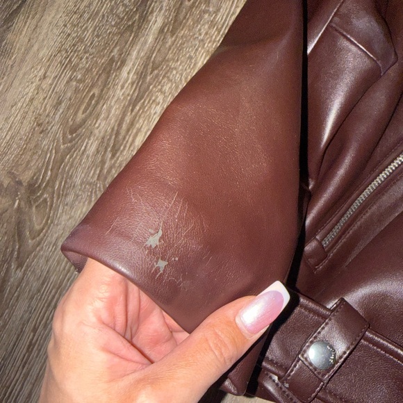 Aritzia oversized ox blood vegan leather jacket size medium - Picture 4 of 11